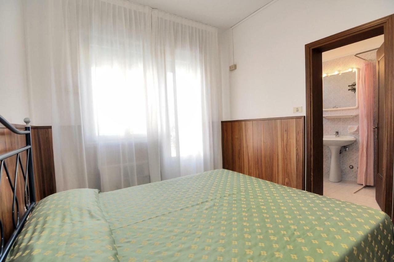 Venus Best Price Caorle Esterno foto