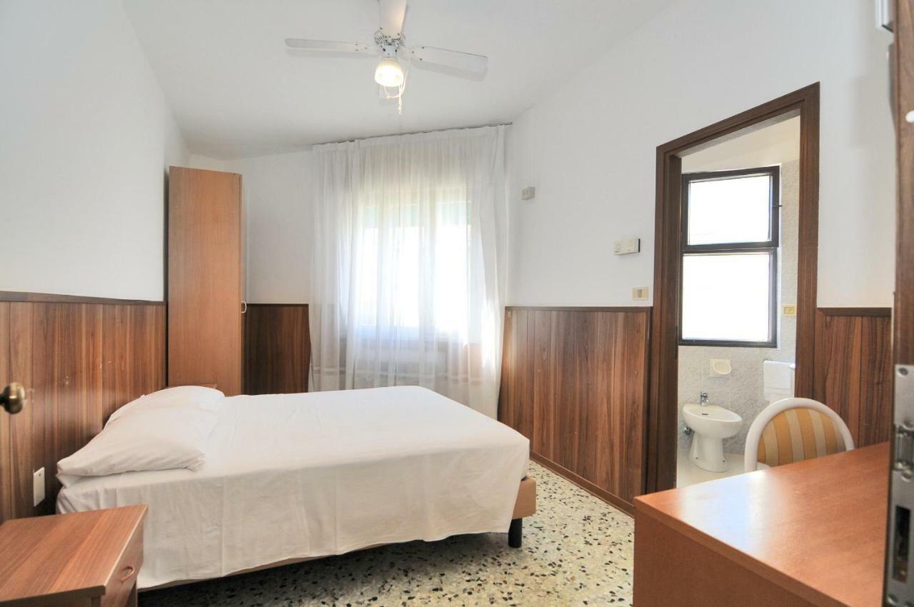 Venus Best Price Caorle Esterno foto