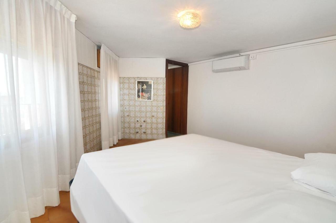 Venus Best Price Caorle Esterno foto